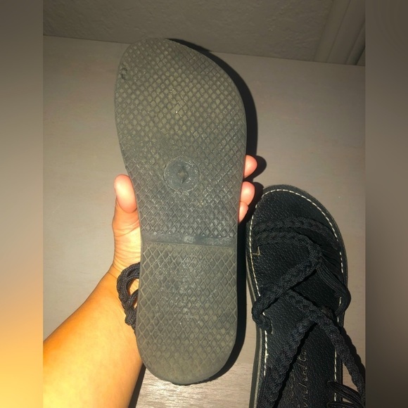 BLACK open toe flats size 6 - Picture 3 of 3